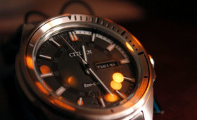 Часы на солнечных батареях с кварцевым механизмом1635357900