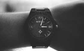 Недостатки деревянных часов1635784476